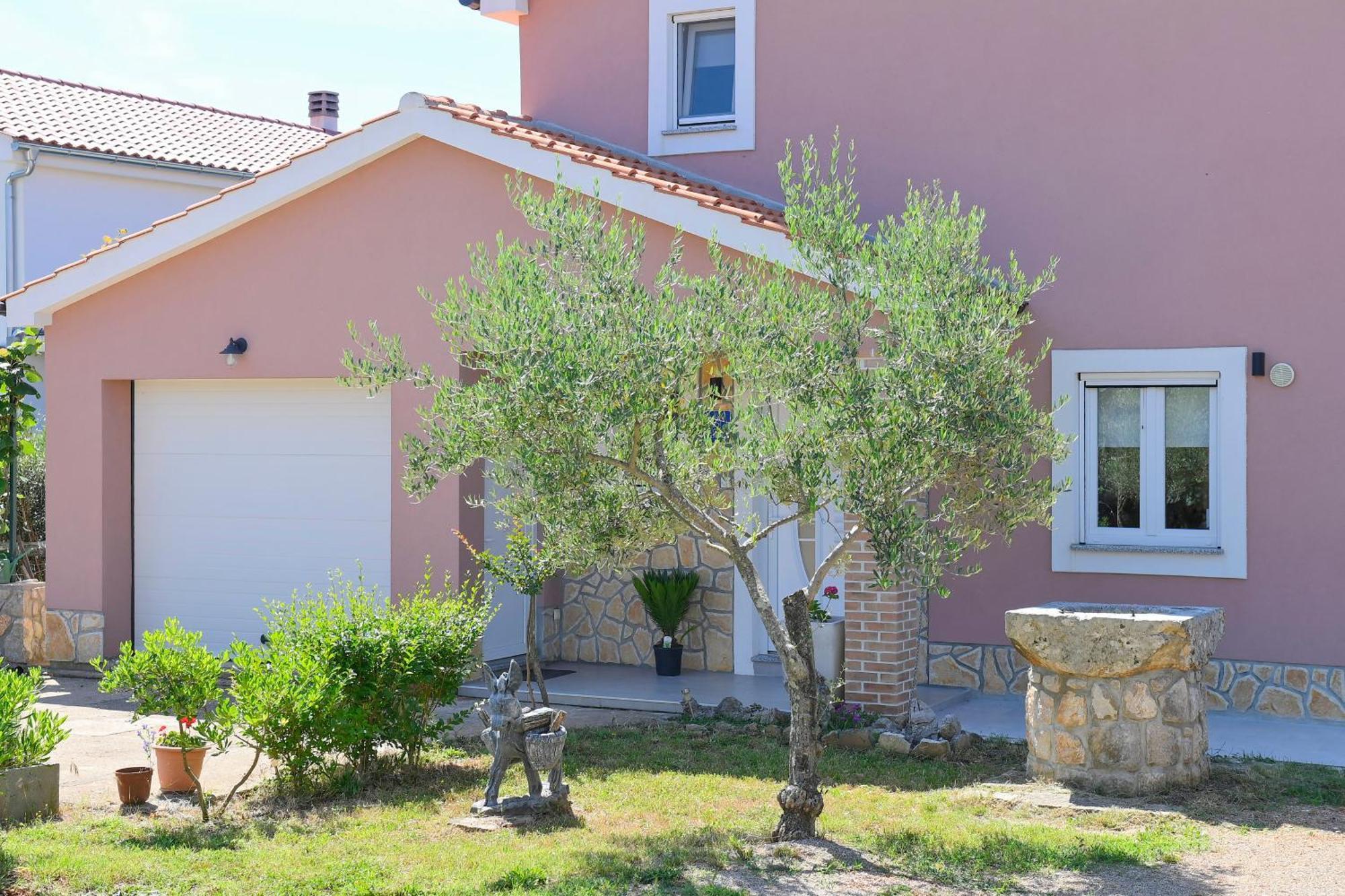 Vacation House Ulika Gabonjin Exterior photo