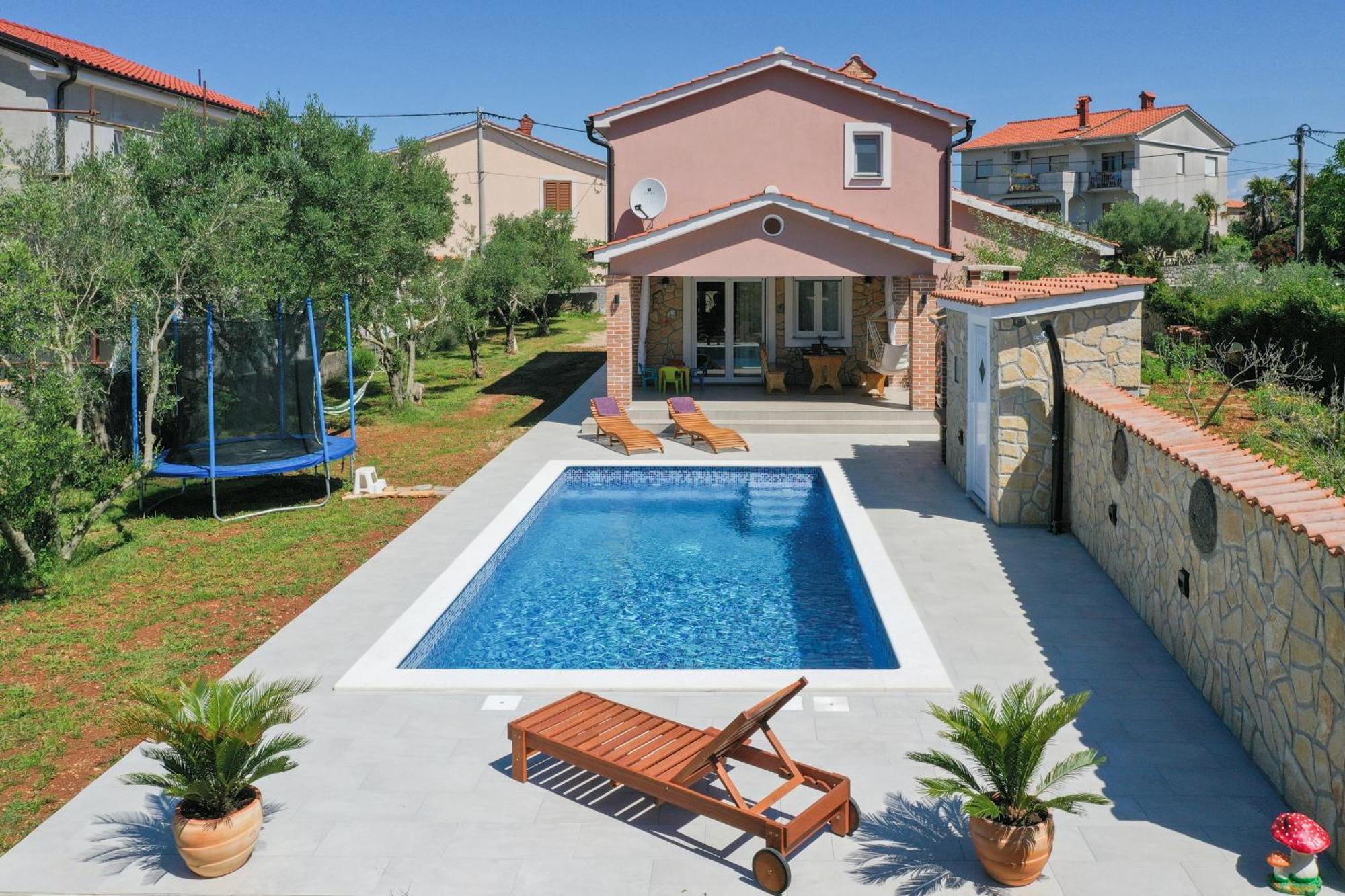 Vacation House Ulika Gabonjin Exterior photo